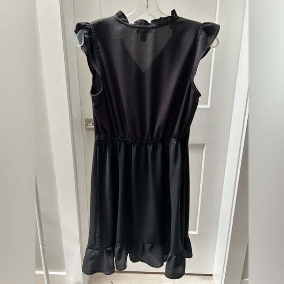 Monteau Black Button-Up Dress - Picture 4 of 5